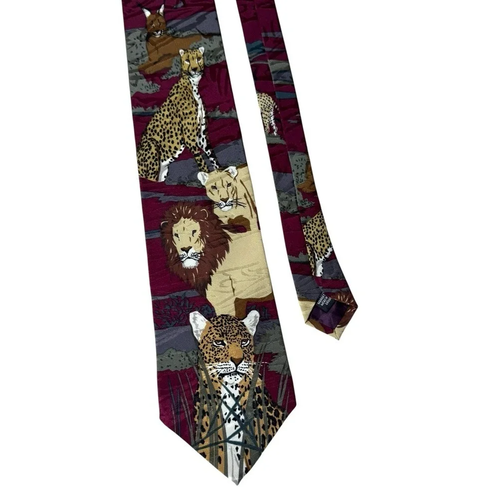 WWF Mens Silk Tie Jungle‎ Animals Graphic Quiet Luxury Old Money Formal Career